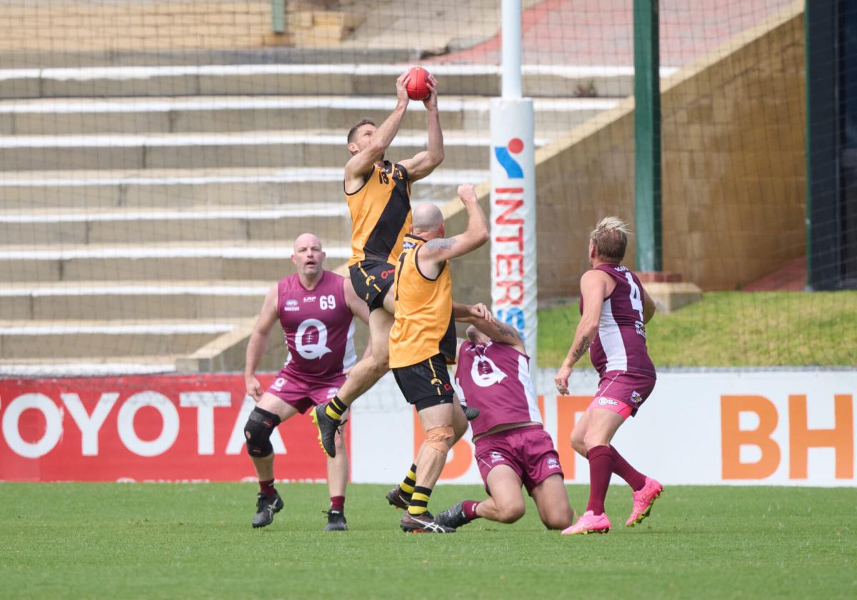 240929_AFLMasters_FreoOval_G1_Men45s_Div1_QLD_vs_WA_164