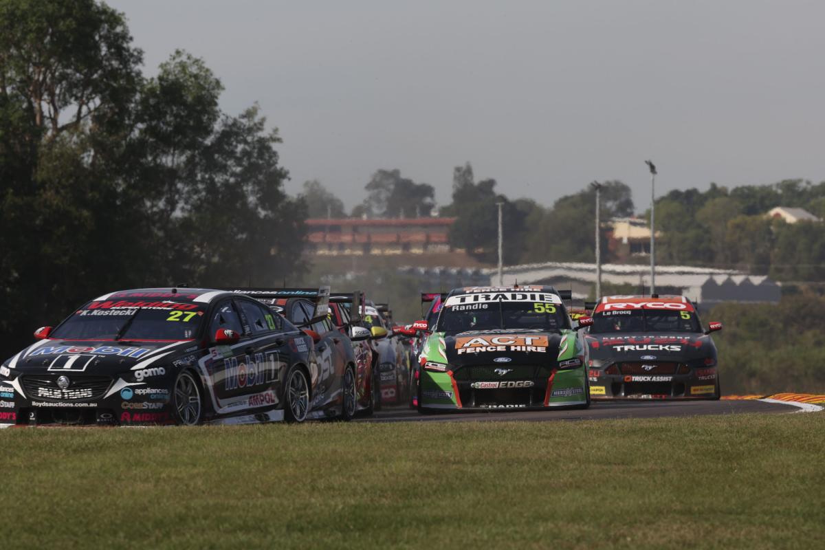 Action from the 2021 Merlin Darwin Triple Crown