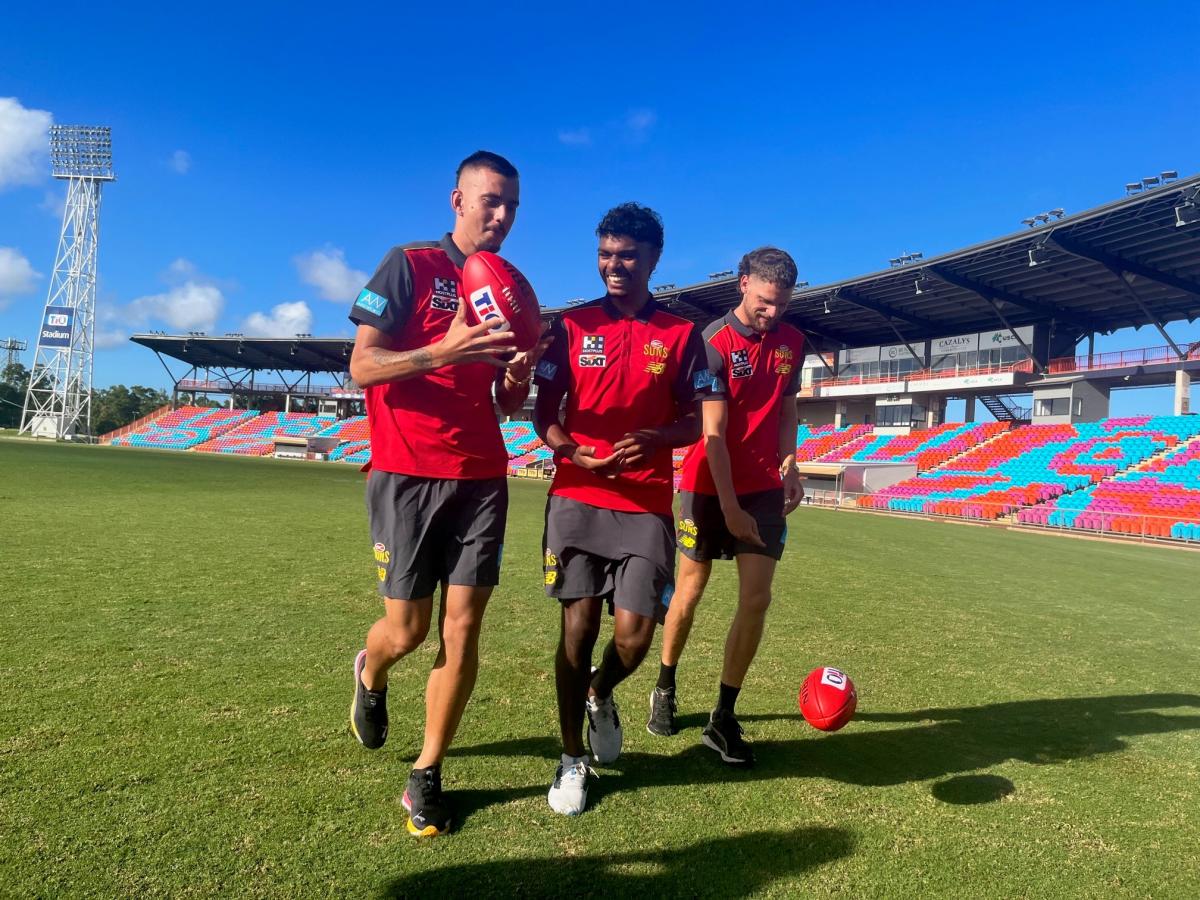 Joel Jeffrey, Lloyd Johnson and Jy Farrar at TIO Stadium in Darwin
